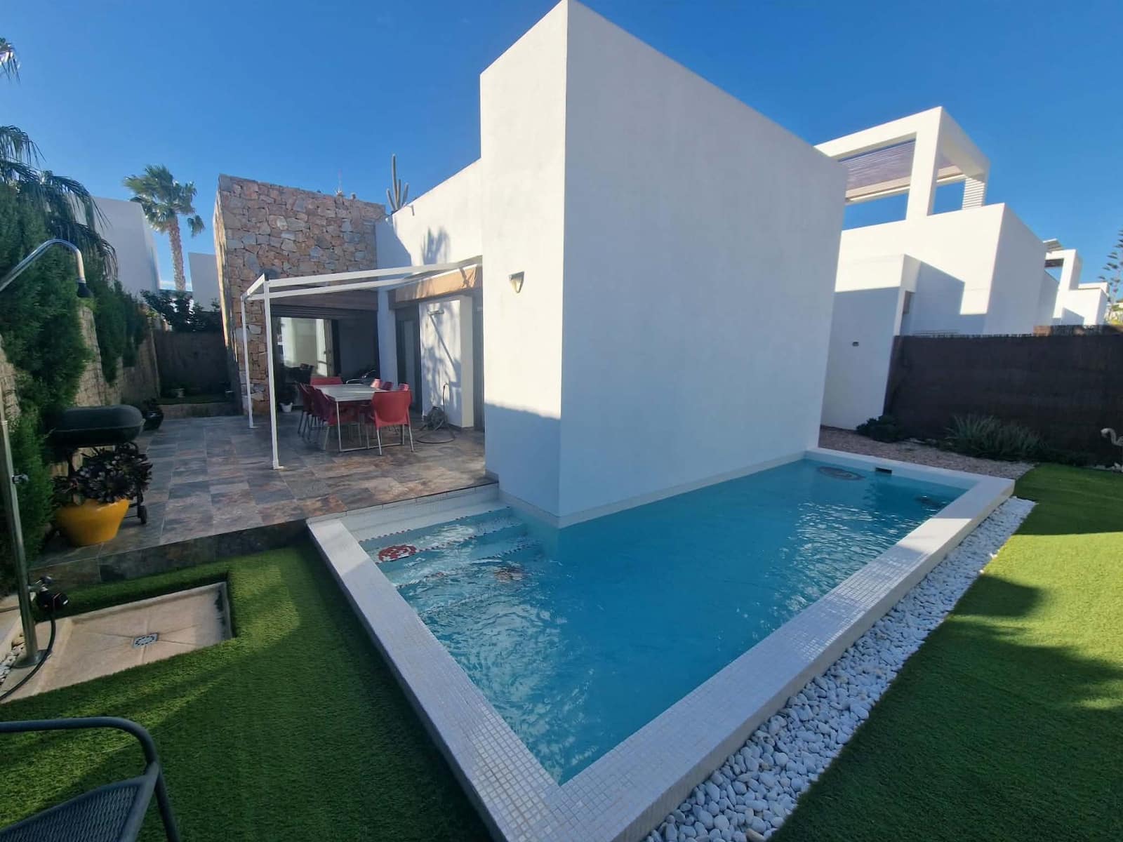 2 Zimmer Villa zu verkaufen in Orihuela Costa mit Pool - 345.000 € (Ref: 9669562)
