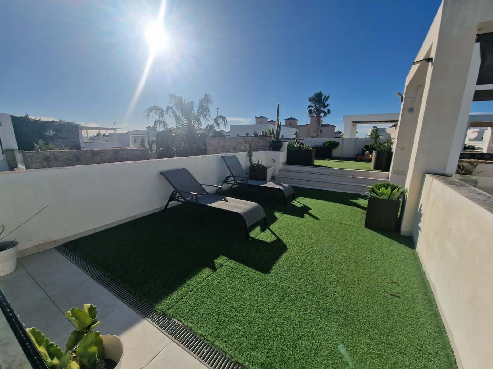 2 Zimmer Villa zu verkaufen in Orihuela Costa mit Pool - 345.000 € (Ref: 9669562)