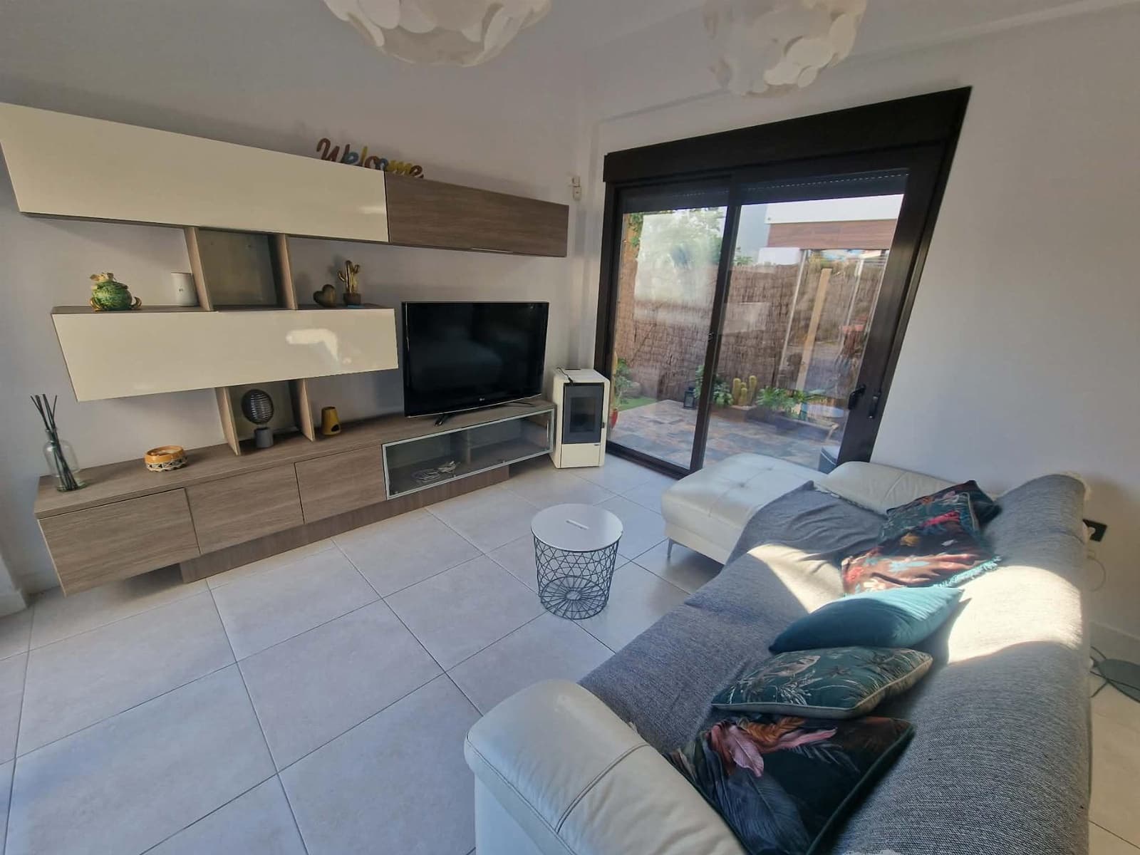 2 Zimmer Villa zu verkaufen in Orihuela Costa mit Pool - 345.000 € (Ref: 9669562)