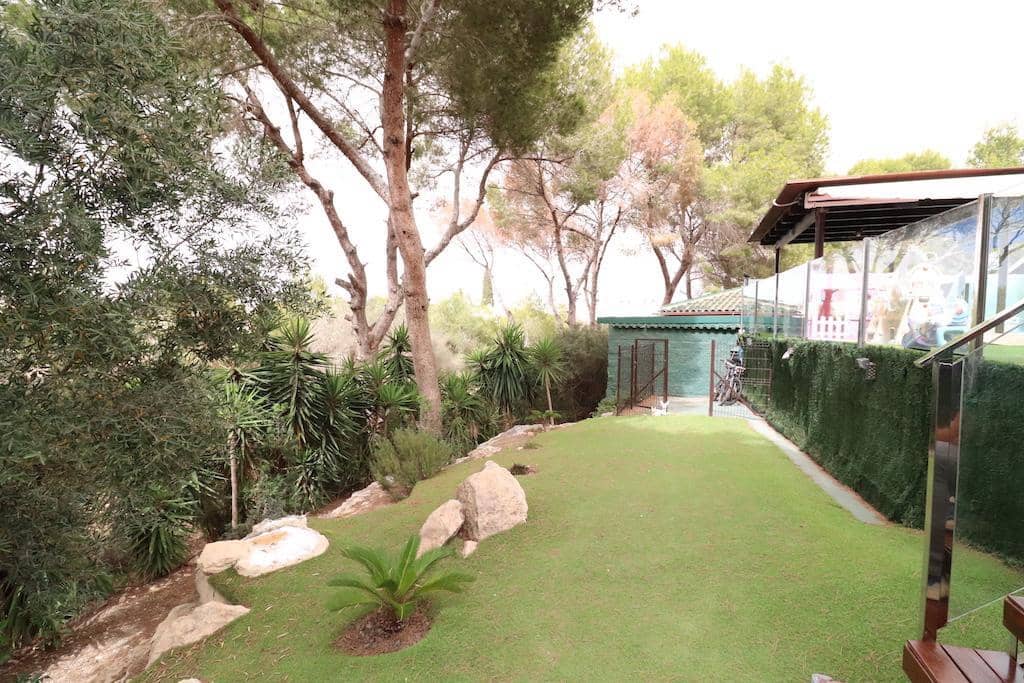 3 bedroom Villa for sale in Orihuela Costa with pool - € 469,000 (Ref: 9672435)