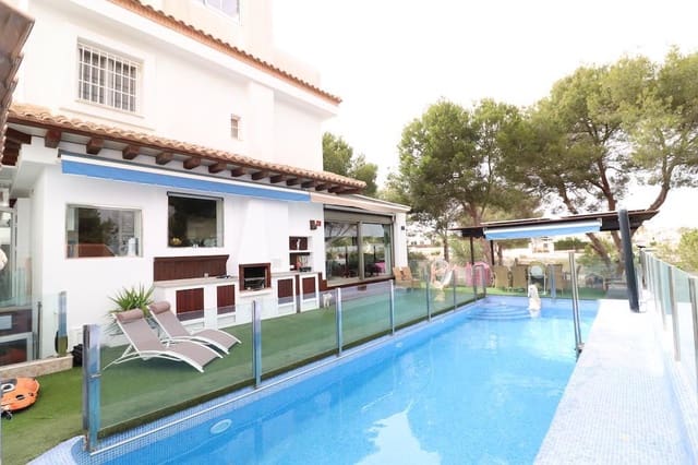 Chalet de 3 habitaciones en Lomas de Cabo Roig - Los Dolses, Orihuela en venta con piscina - 469.000 € (Ref: 9672435)