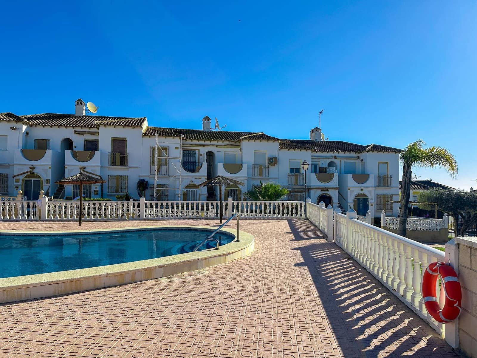 Apartamento de 1 habitación en Villamartin en venta con piscina - 115.000 € (Ref: 9694412)