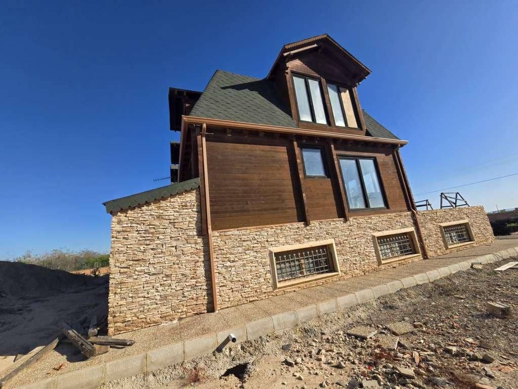 1 bedroom Villa for sale in San Miguel de Salinas - € 199,000 (Ref: 9709138)