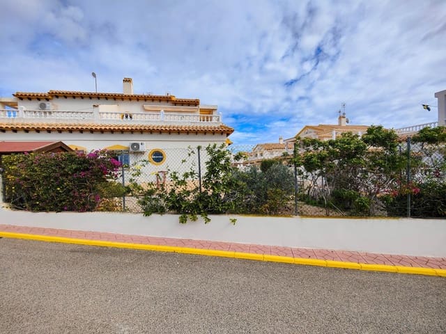 3 camera da letto Villetta a Schiera in vendita in Punta Prima, Orihuela con piscina - 235.000 € (Rif: 9709142)