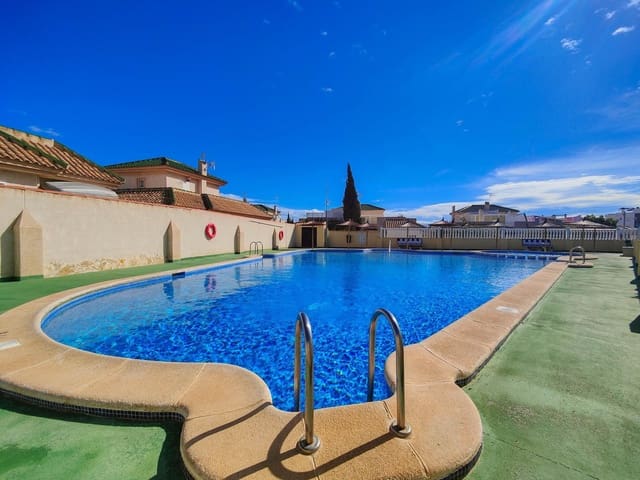 Ático de 1 habitación en Los Altos en venta con piscina - 139.000 € (Ref: 9709143)