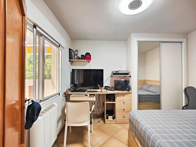 Apartamento de 2 habitaciones en Cañada del Molino, Torrevieja en venta con piscina - 195.000 € (Ref: 9725114)