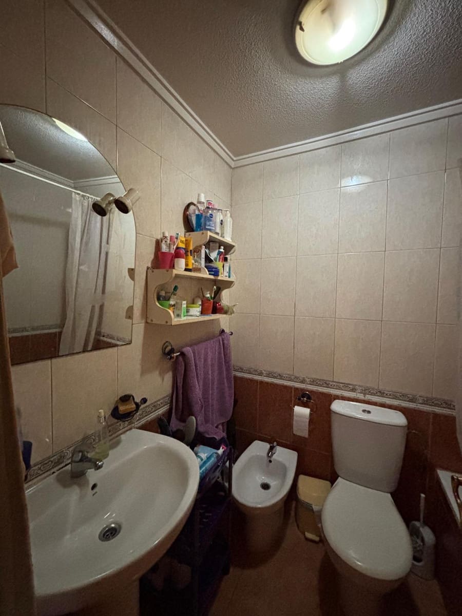 2 chambre Appartement à vendre à Torrevieja - 103 000 € (Ref: 9753741)