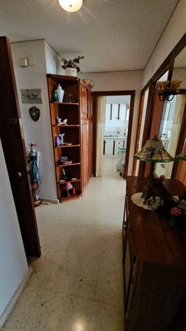 2 quarto Apartamento para venda em Playa de los Locos, Torrevieja com garagem - 135 000 € (Ref: 9769931)