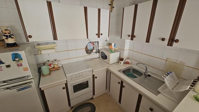 2 quarto Apartamento para venda em Playa de los Locos, Torrevieja com garagem - 135 000 € (Ref: 9769931)