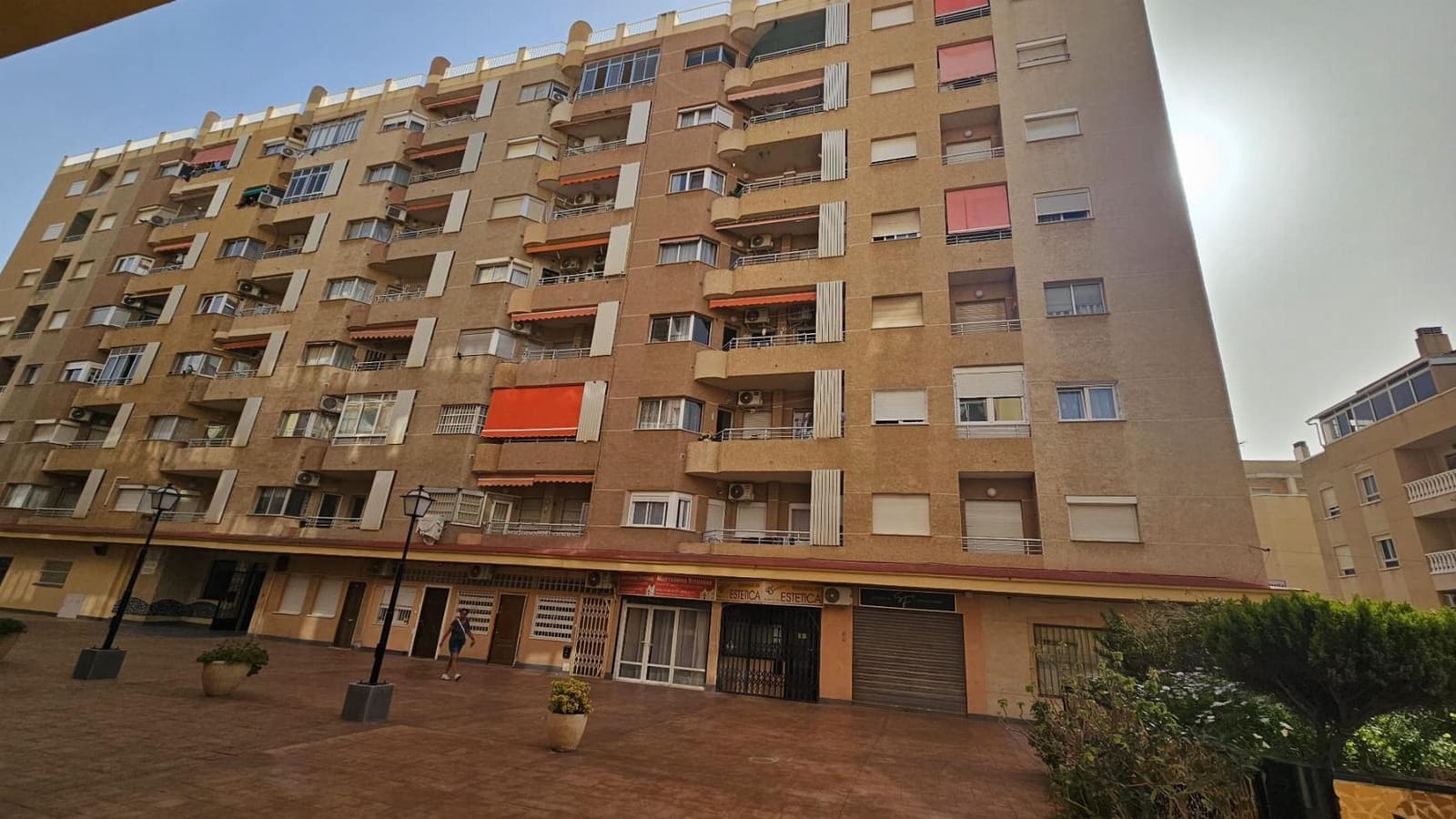 2 quarto Apartamento para venda em Torrevieja com garagem - 135 000 € (Ref: 9769931)