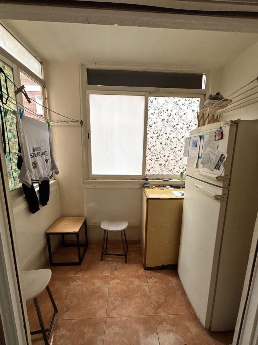 Apartamento de 2 habitaciones en Torrevieja en venta - 104.500 € (Ref: 9779132)