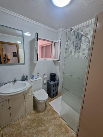 2 soveværelse Lejlighed til salg i Avenida Habaneras - Curva de Palangre, Torrevieja med garage - € 155.000 (Ref: 9807395)