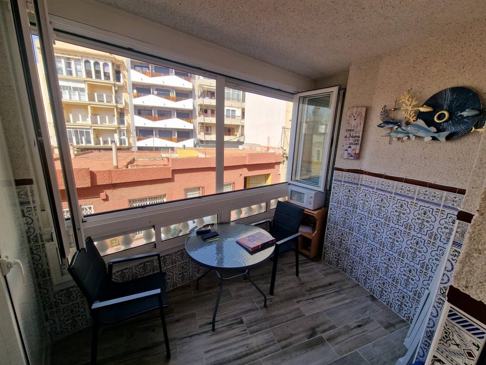2 soveværelse Lejlighed til salg i Torrevieja med garage - € 155.000 (Ref: 9807395)
