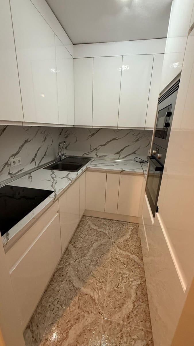 2 sypialnia Apartament na sprzedaż w Torrevieja - 159 900 € (Ref: 9821661)