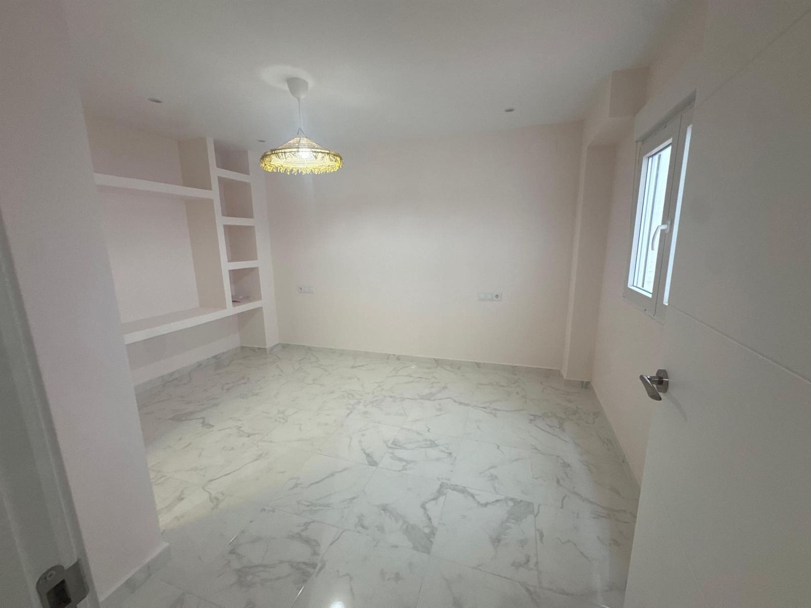 3 chambre Appartement à vendre à Torrevieja avec garage - 184 000 € (Ref: 9848288)