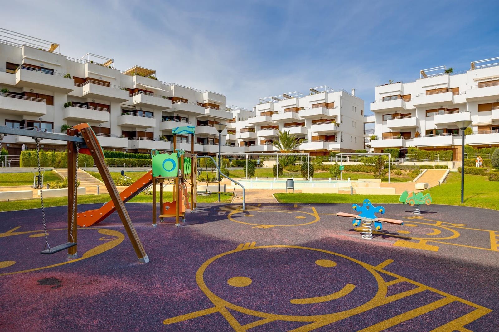 2 sypialnia Apartament na sprzedaż w Orihuela Costa z basenem garażem - 229 000 € (Ref: 9858862)