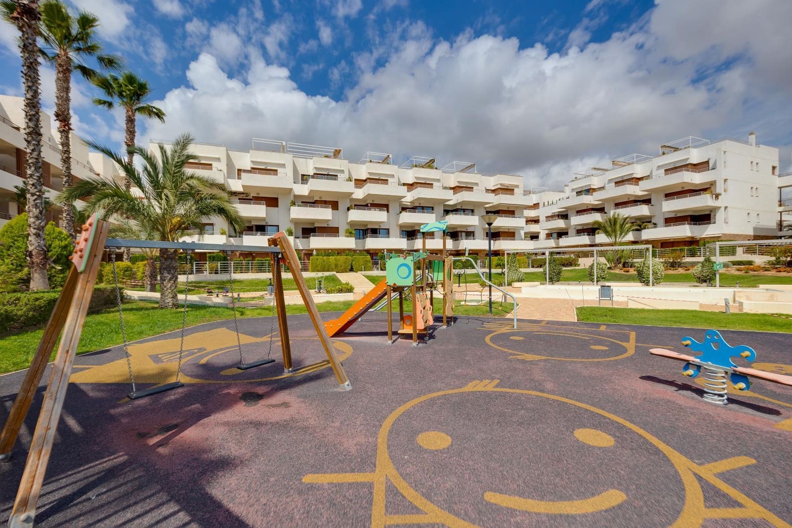 2 sypialnia Apartament na sprzedaż w Orihuela Costa z basenem garażem - 229 000 € (Ref: 9858862)
