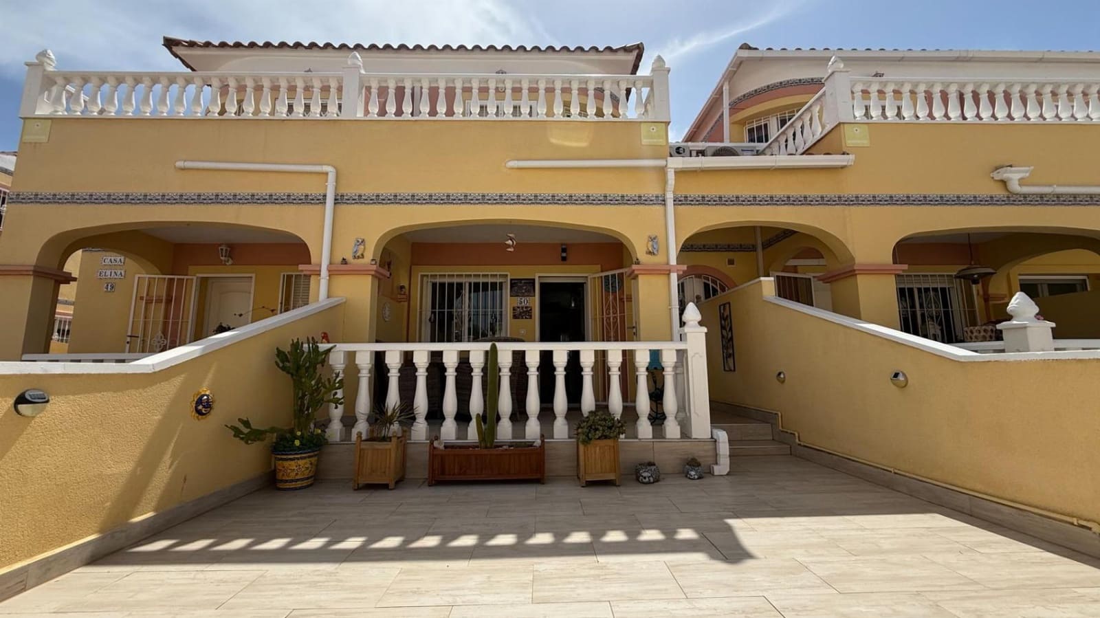 3 bedroom Terraced Villa for sale in La Florida with pool - € 215,000 (Ref: 9875302)