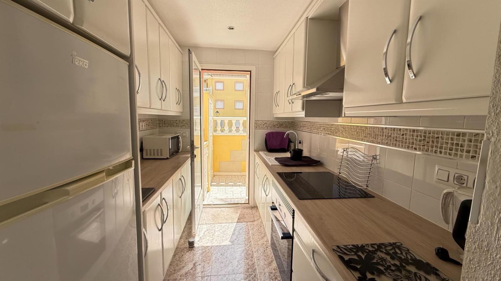 3 bedroom Terraced Villa for sale in La Florida with pool - € 215,000 (Ref: 9875302)