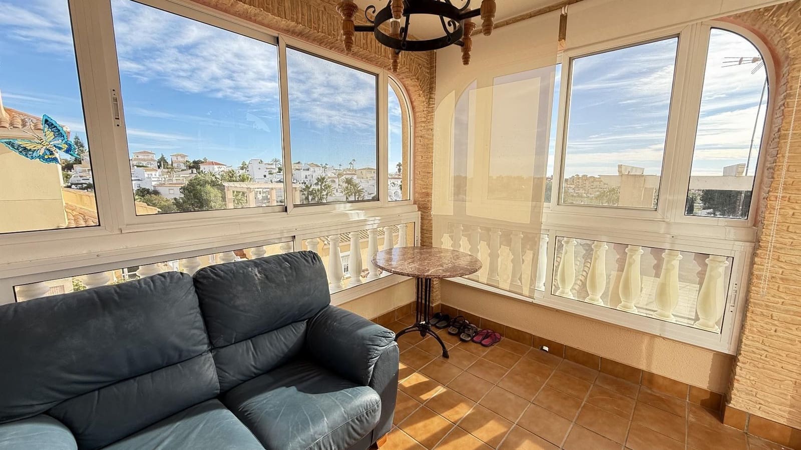 5 slaapkamer Villa te koop in Blue Lagoon met zwembad garage - € 339.000 (Ref: 9891371)