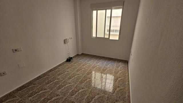 2 chambre Appartement à vendre à Las Piscinas Naturales, Torrevieja - 170 000 € (Ref: 9905309)