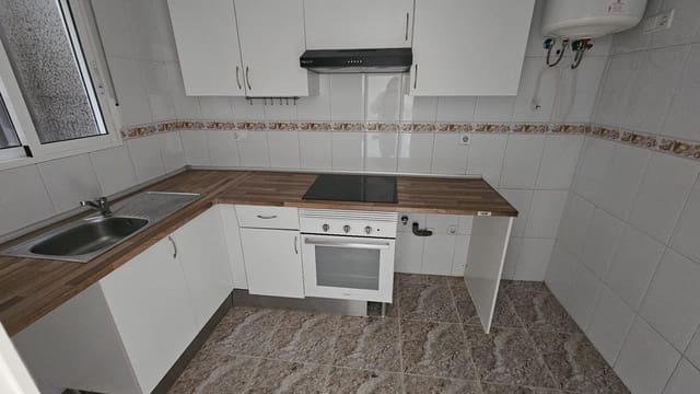 2 chambre Appartement à vendre à Las Piscinas Naturales, Torrevieja - 170 000 € (Ref: 9905309)