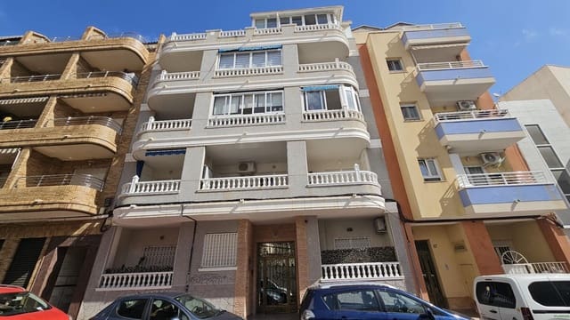 2 chambre Appartement à vendre à Las Piscinas Naturales, Torrevieja - 170 000 € (Ref: 9905309)