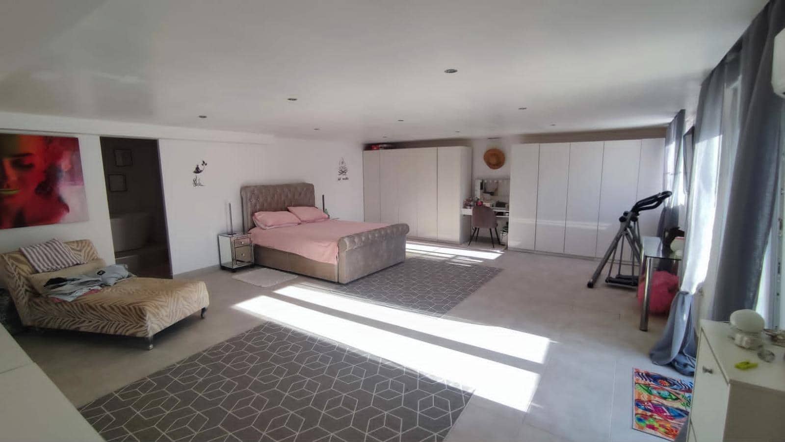 3 makuuhuone Huvila myytävänä paikassa San Miguel de Salinas mukana uima-altaan 
autotalli - 350 000 € (Ref: 9905310)