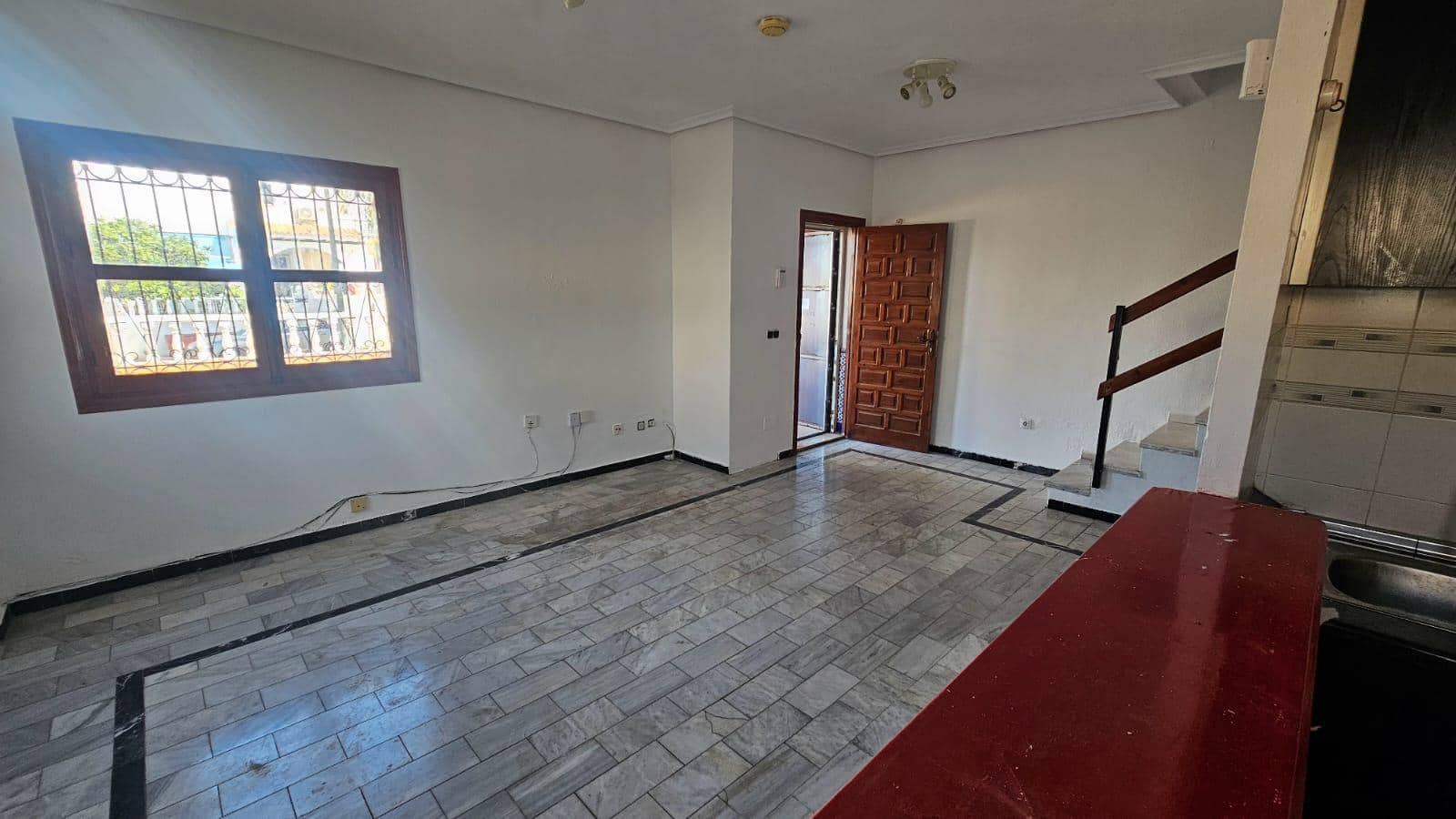 Apartamento de 3 habitaciones en El Chaparral en venta - 195.000 € (Ref: 9906608)