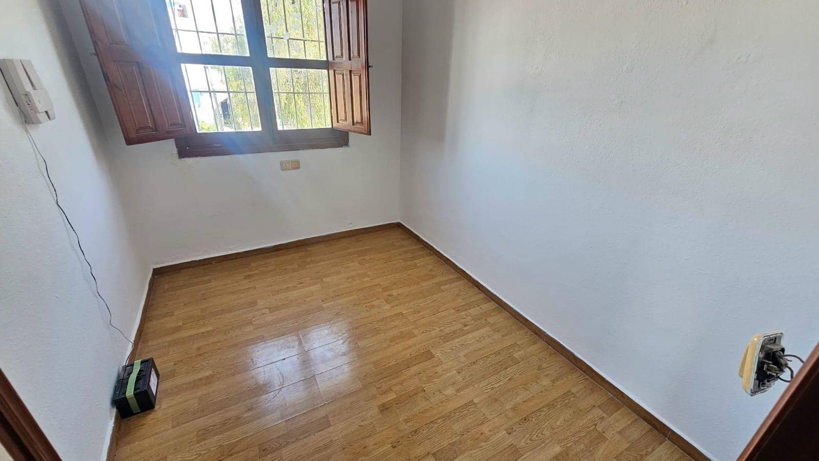 Apartamento de 3 habitaciones en El Chaparral en venta - 195.000 € (Ref: 9906608)