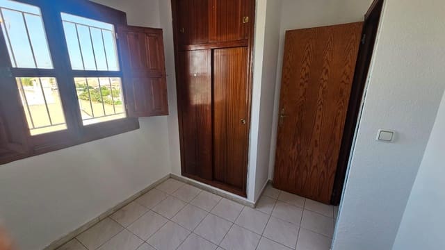Apartamento de 3 habitaciones en El Chaparral, Torrevieja en venta - 195.000 € (Ref: 9906608)