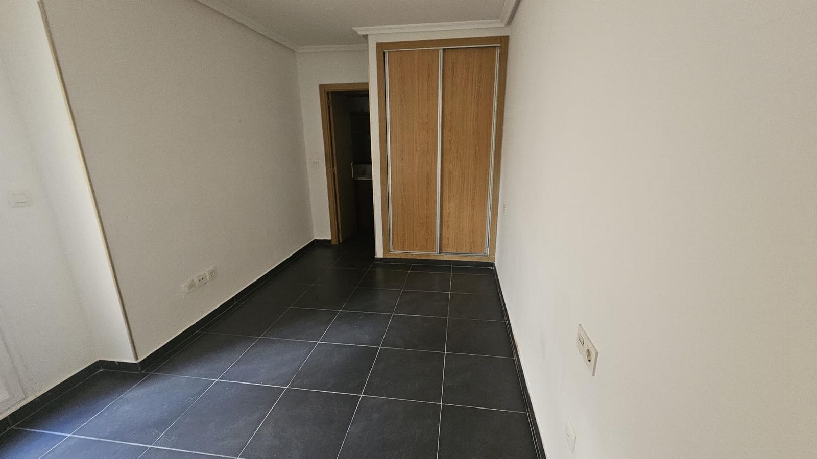 3 quarto Apartamento para venda em Torrevieja - 160 000 € (Ref: 9919070)