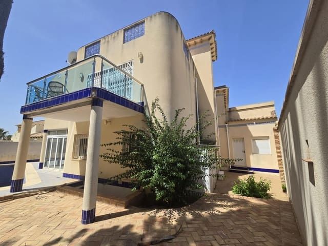 3 Zimmer Villa zu verkaufen in Las Ramblas Golf, Orihuela mit Pool Garage - 510.000 € (Ref: 9932388)