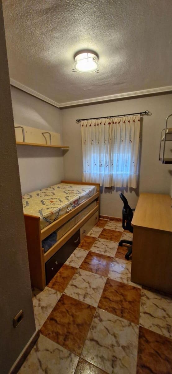 2 bedroom Apartment for sale in Orihuela Costa with pool - € 219,900 (Ref: 9939105)