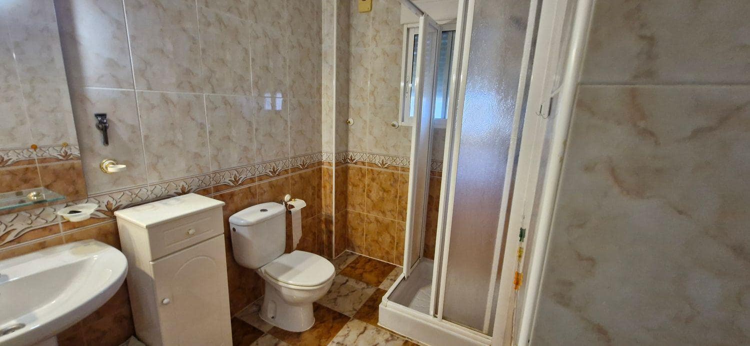 2 bedroom Apartment for sale in Orihuela Costa with pool - € 219,900 (Ref: 9939105)