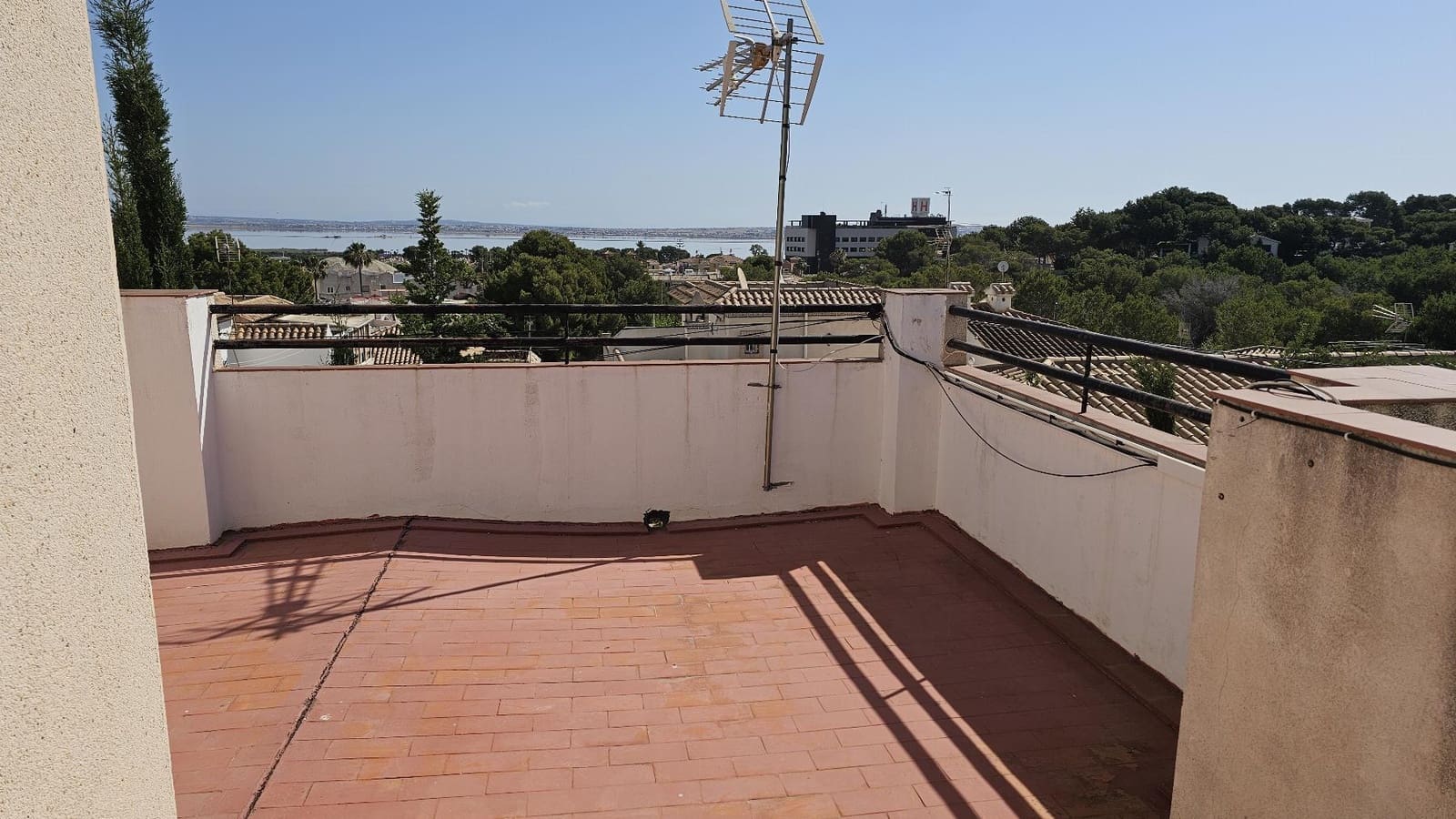 2 soveværelse Semi-Rækkehus til salg i Torrevieja - € 139.000 (Ref: 9944918)