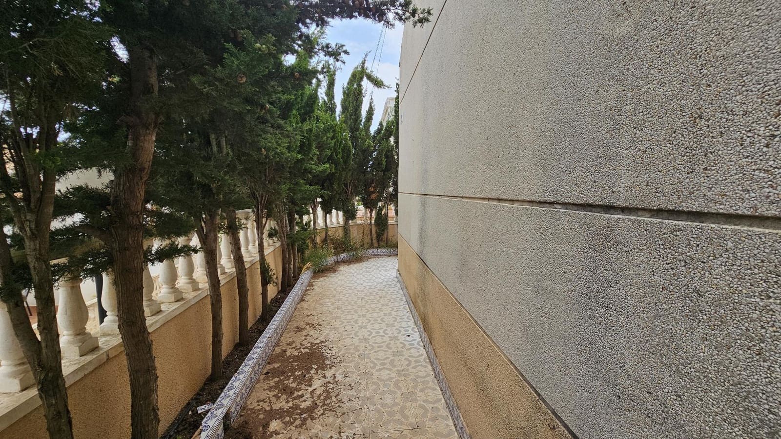 2 soveværelse Semi-Rækkehus til salg i Torrevieja - € 139.000 (Ref: 9944918)