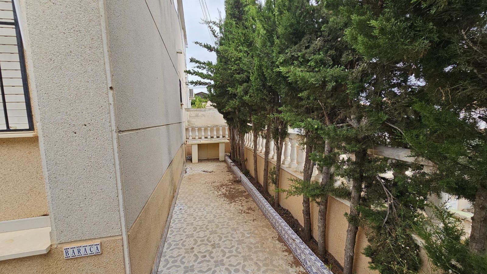 2 soveværelse Semi-Rækkehus til salg i Torrevieja - € 139.000 (Ref: 9944918)
