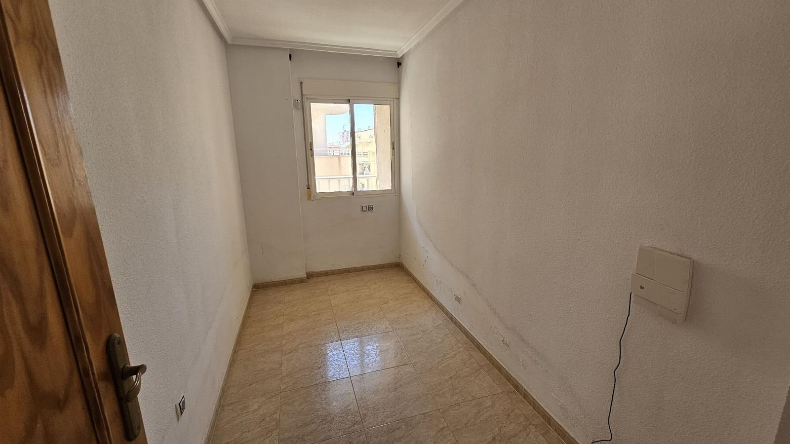 2 soverom Leilighet til salgs i Torrevieja - € 105 000 (Ref: 9950727)