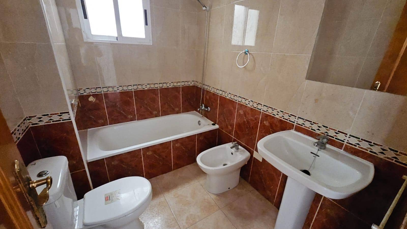 2 quarto Apartamento para venda em Torrevieja com piscina - 119 000 € (Ref: 9960010)