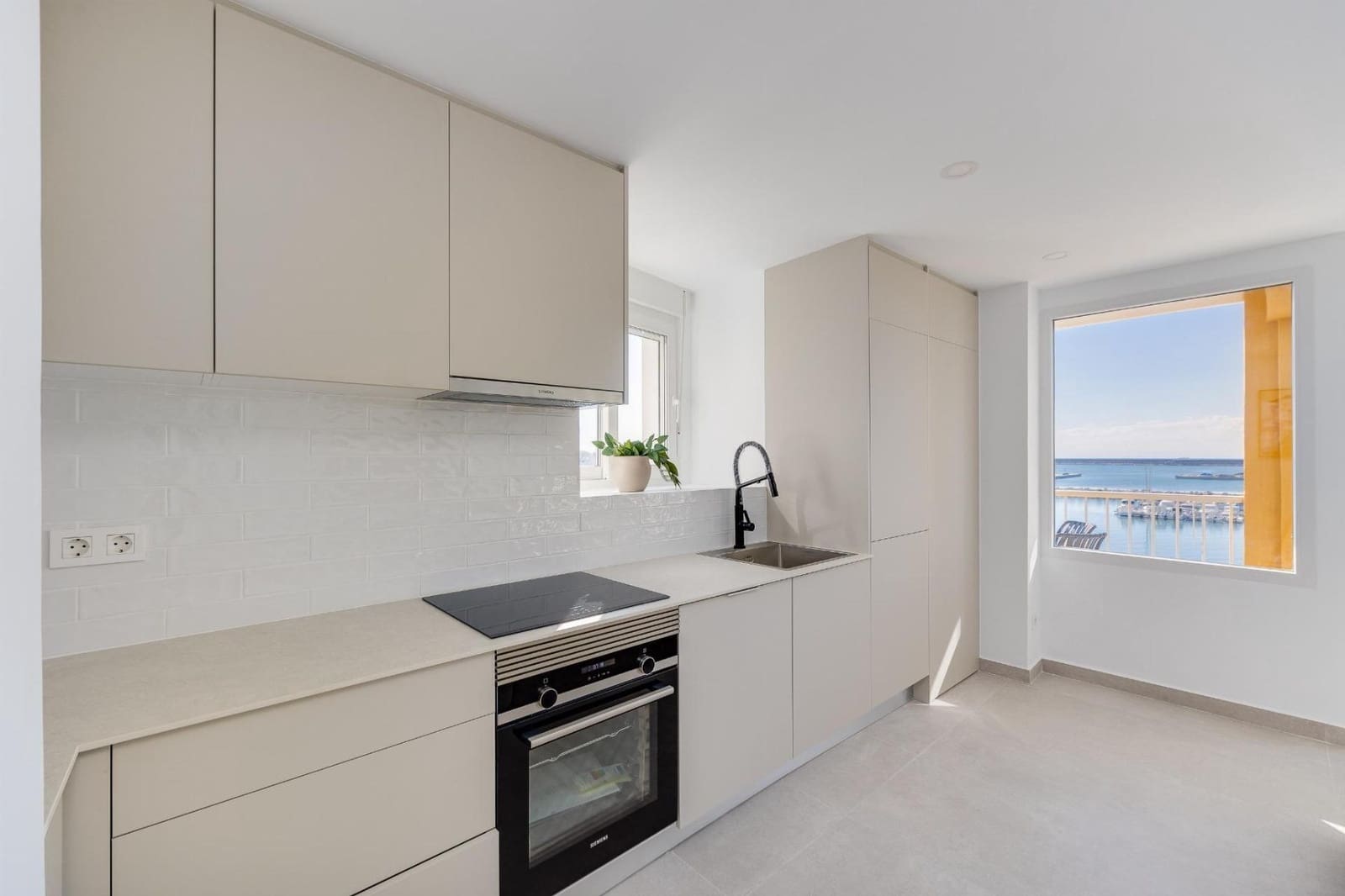3 soverom Leilighet til salgs i Torrevieja - € 395 000 (Ref: 9963402)