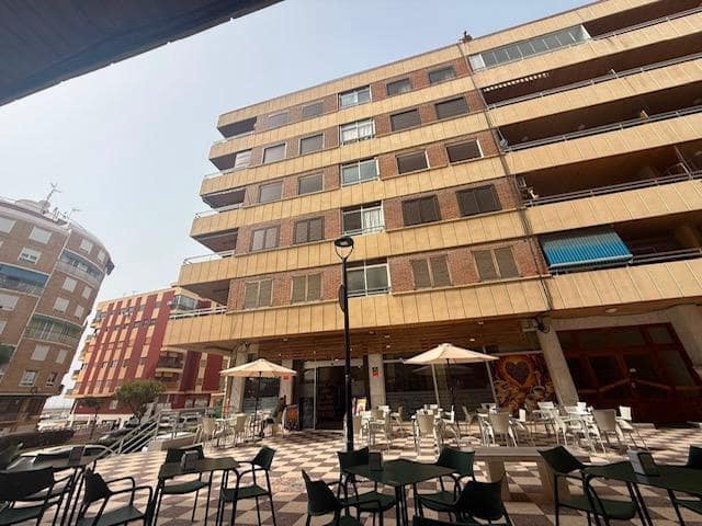 3 soveværelse Lejlighed til salg i Playa del Acequión, Torrevieja - € 142.000 (Ref: 9986125)