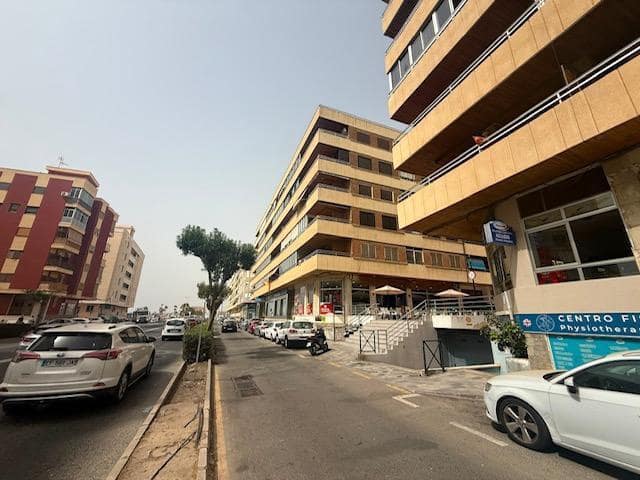 3 soveværelse Lejlighed til salg i Playa del Acequión, Torrevieja - € 142.000 (Ref: 9986125)