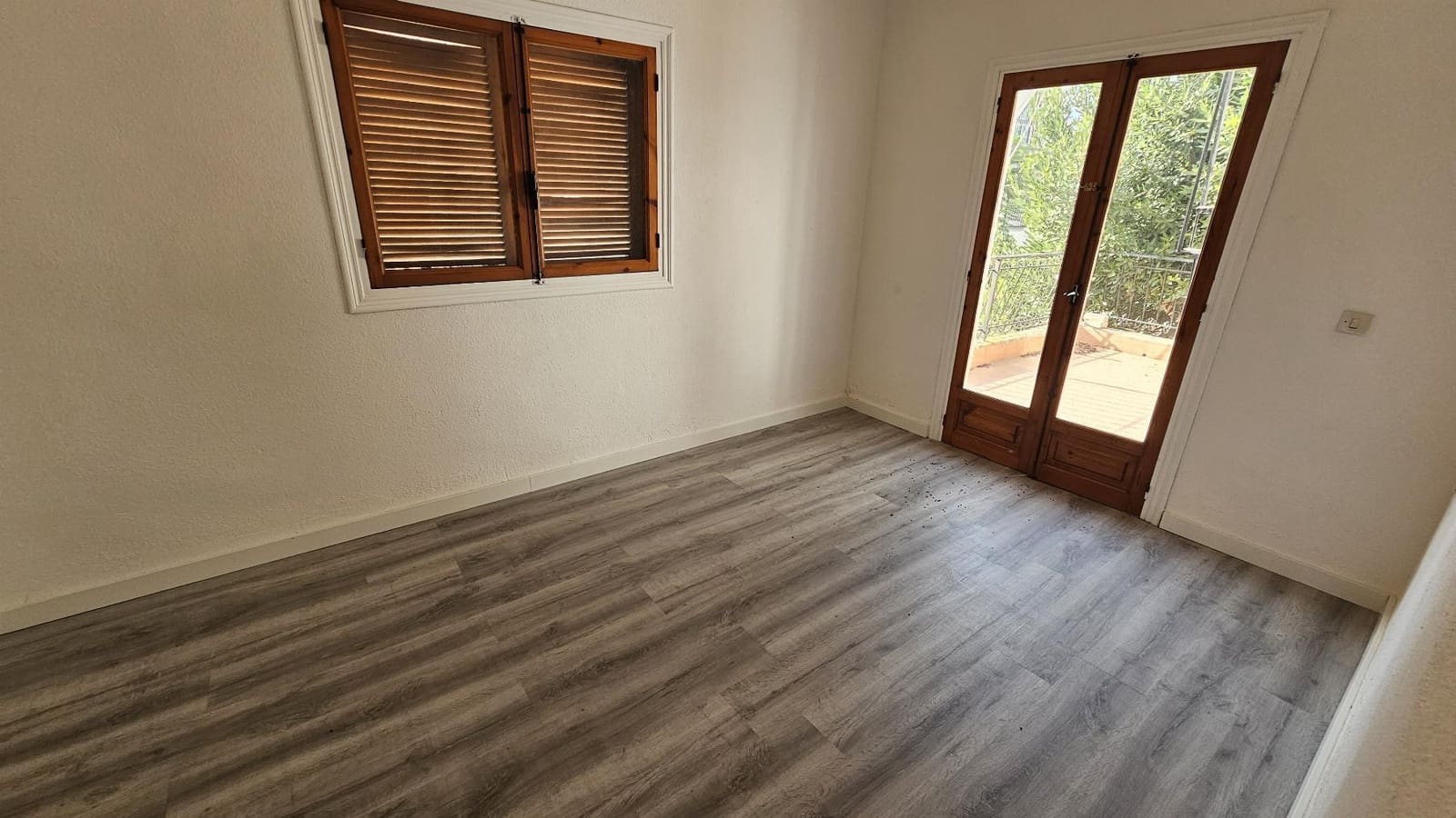 2 makuuhuone Huvila myytävänä paikassa Torrevieja - 199 000 € (Ref: 9997773)