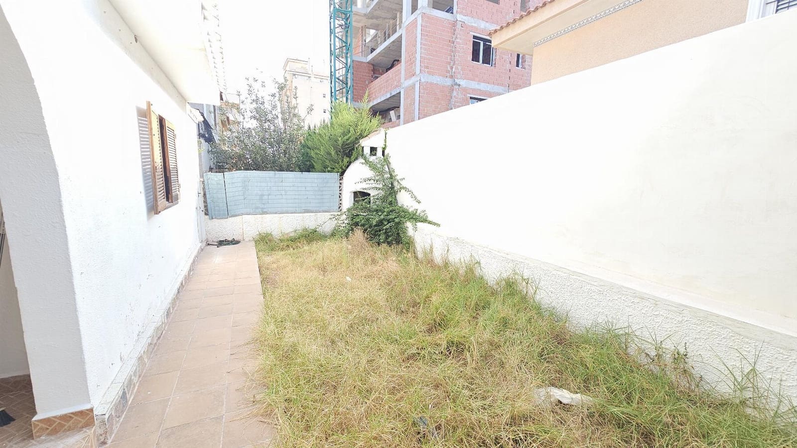 2 makuuhuone Huvila myytävänä paikassa Torrevieja - 199 000 € (Ref: 9997773)