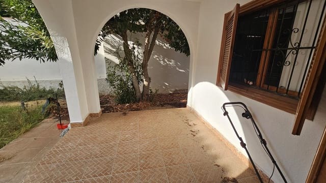 Chalet de 2 habitaciones en Nueva Torrevieja, Torrevieja en venta - 199.000 € (Ref: 9997773)