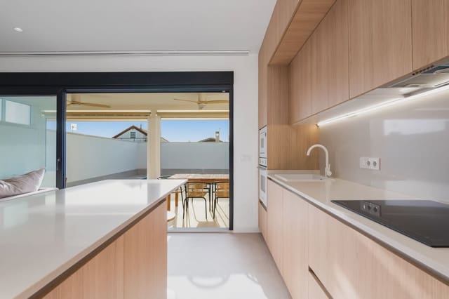 3 chambre Villa/Maison à vendre à El Chaparral, Torrevieja avec piscine - 499 000 € (Ref: 10003500)