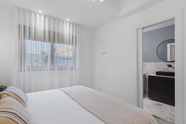 3 chambre Villa/Maison à vendre à El Chaparral, Torrevieja avec piscine - 499 000 € (Ref: 10003500)