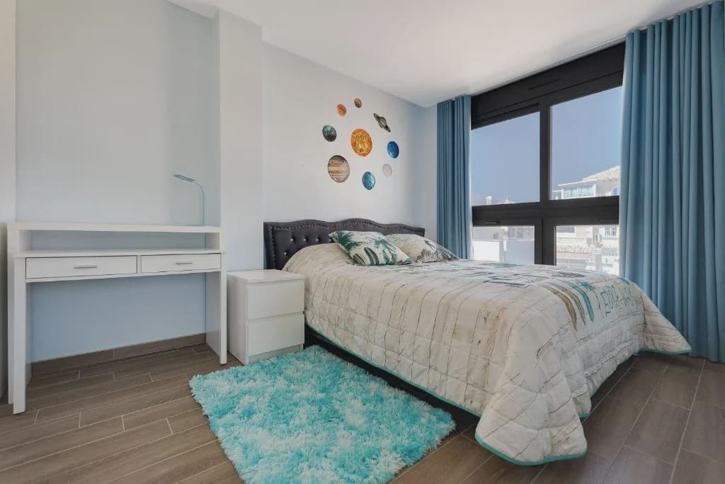 5 makuuhuone Huvila myytävänä paikassa Torrevieja mukana uima-altaan - 559 000 € (Ref: 10005893)