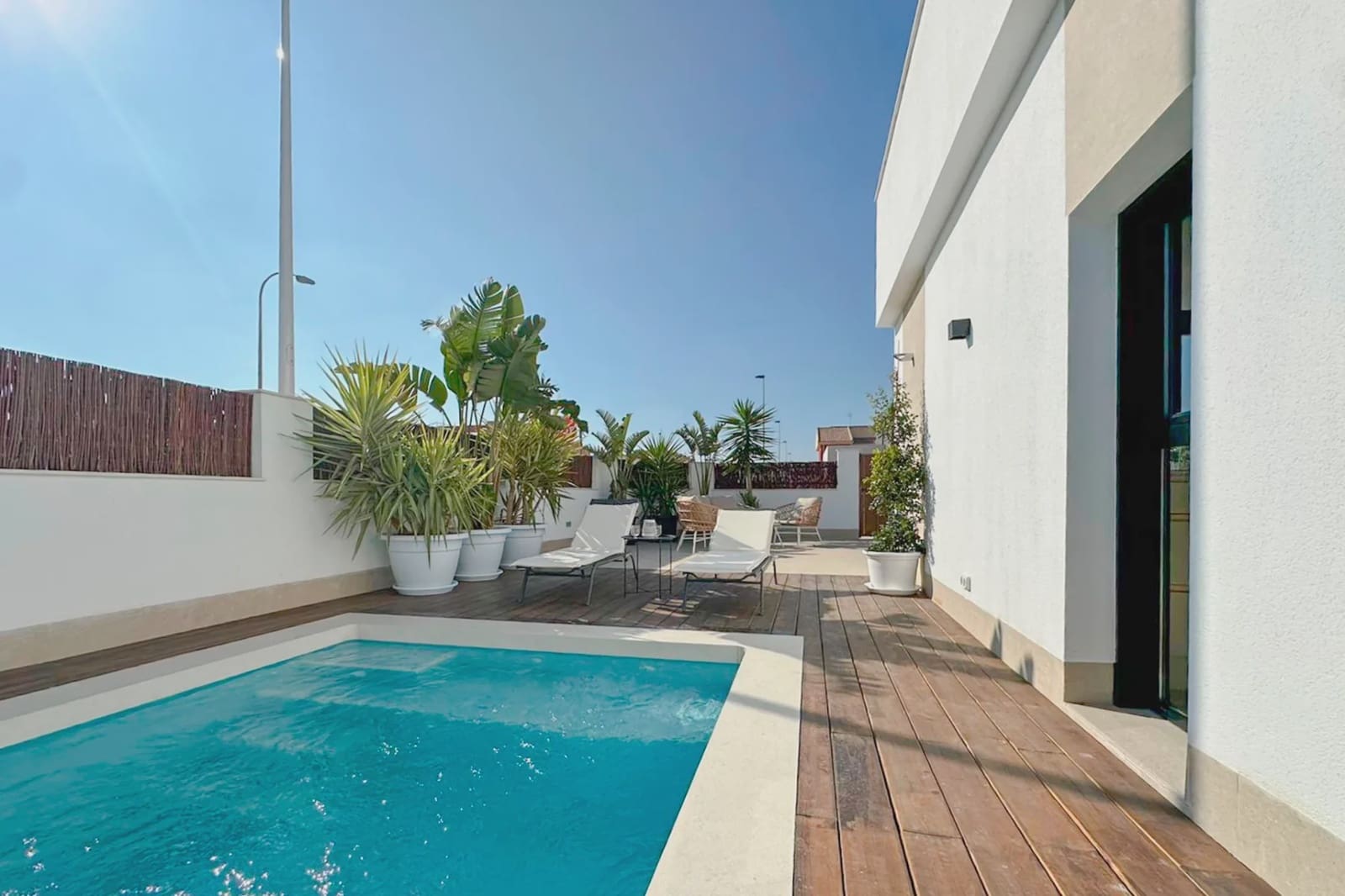 2 soveværelse Byhus til salg i Santiago de la Ribera med swimmingpool - € 499.000 (Ref: 10005894)